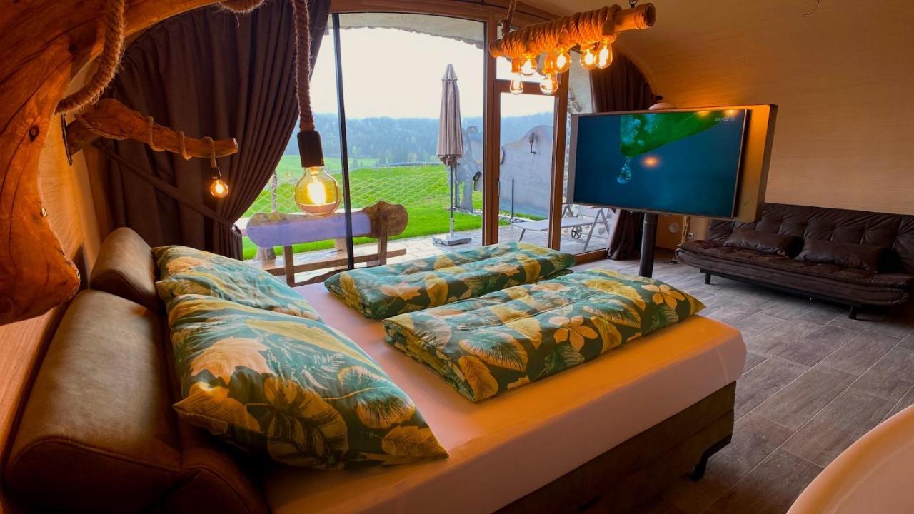 Erdhaeuser Und Apartments Mit Seeblick Und Alleinlage Weissensee Exteriör bild